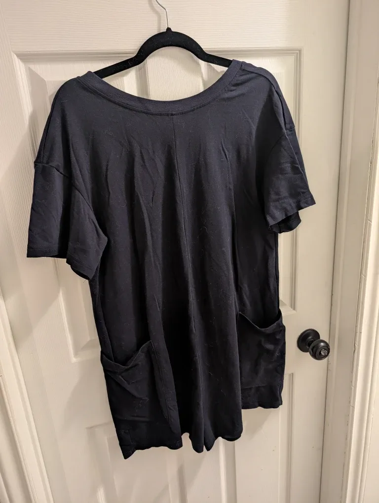 Black romper with Pockets image indicator(2)