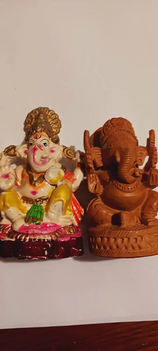 Lot of 2 × Ganesh figurines. 6"×3" thumbnail