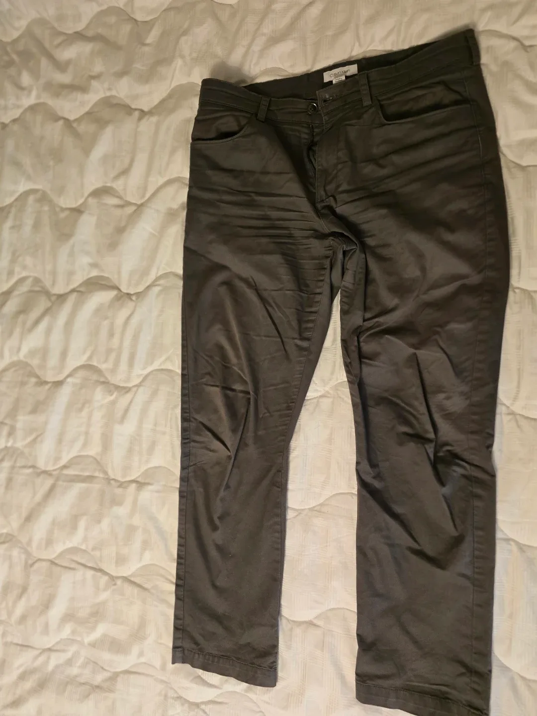 Assorted Men's Pants image indicator(9)