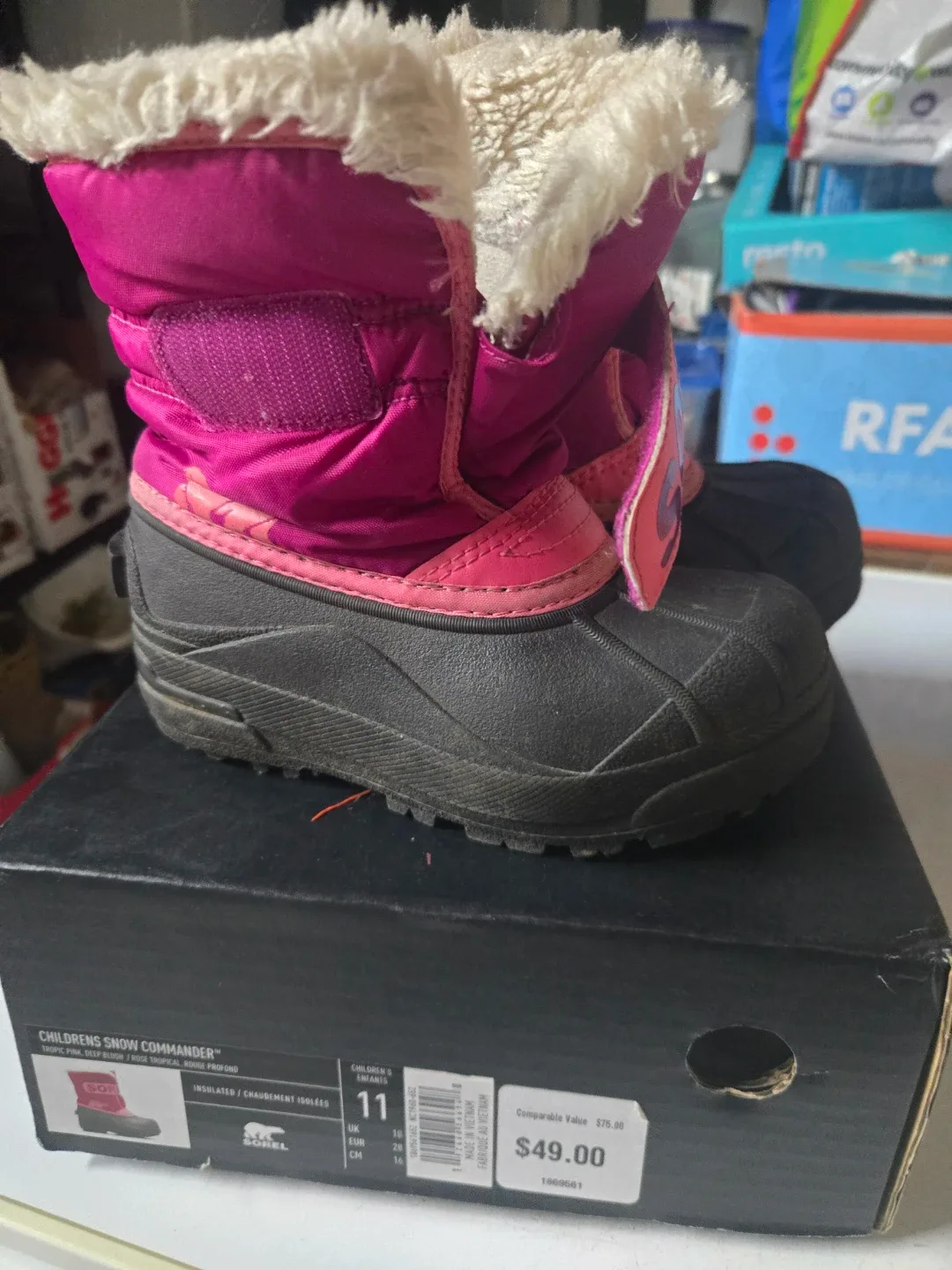Sorel Youth Pac & Snow Commander Boots Size 9/11 image indicator(2)