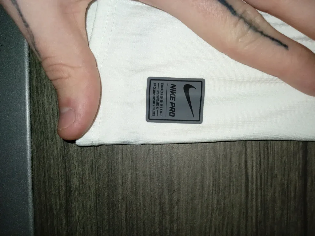 Nike Pro Therma-FIT Hood - White, New with Box image indicator(2)