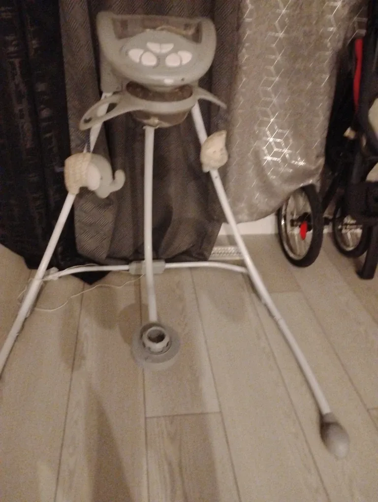 Baby Swing with Mobile image indicator(5)