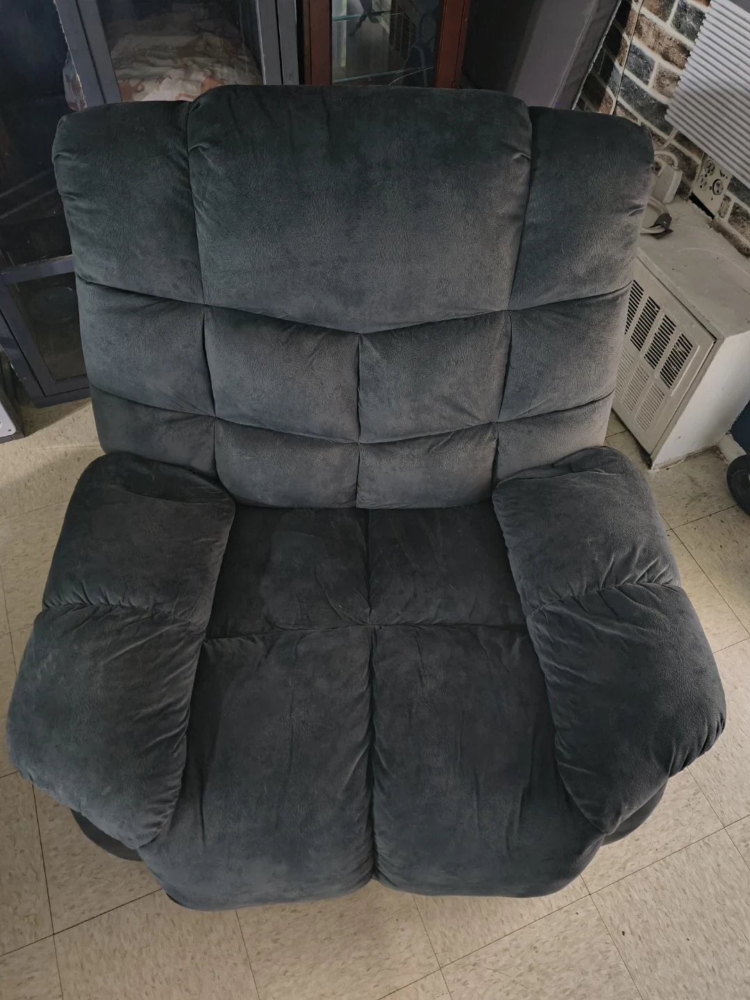 Comfortable Gray Recliner Chair - photo 3