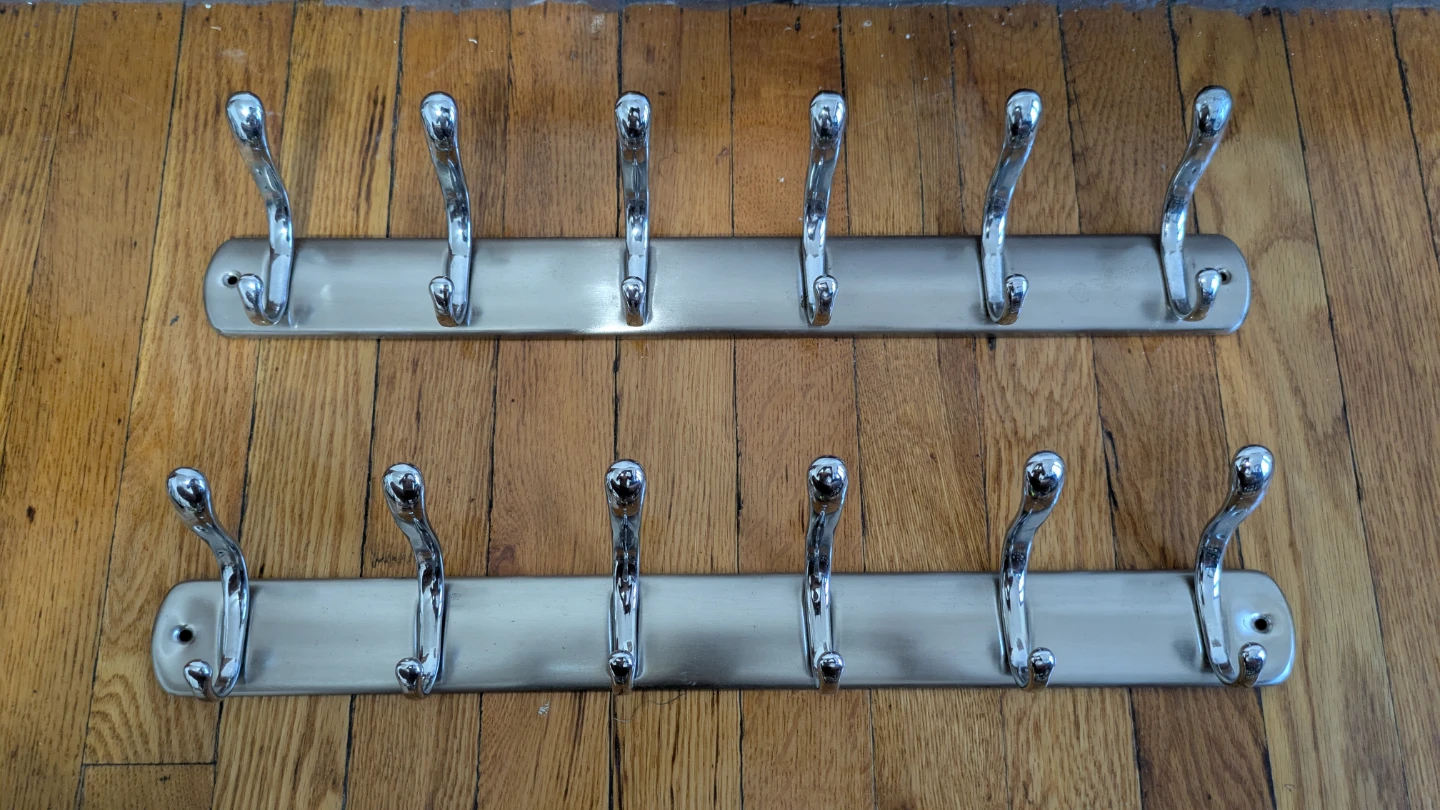 2x Wall Mounted Coat Rack