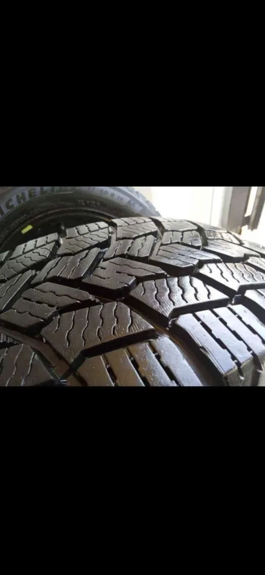 Michelin 195/65R15 Tire image indicator(5)