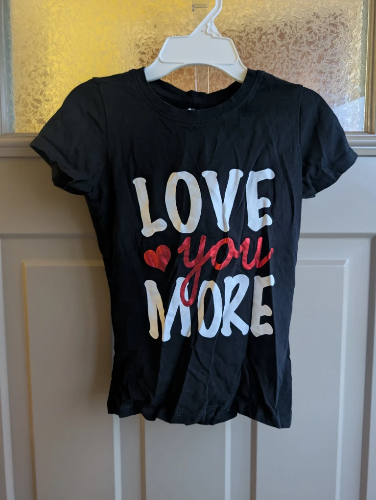 Girls sz 6 short sleeved shirts $3 ea