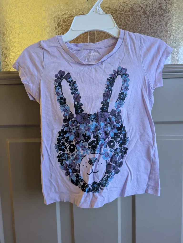 Girls sz 6 short sleeved shirts $3 ea image indicator(3)