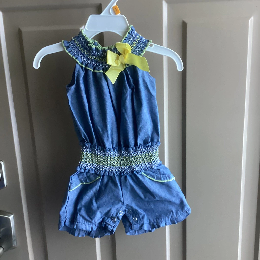 Girls sz 12 months jumpers, $3 each - photo 4