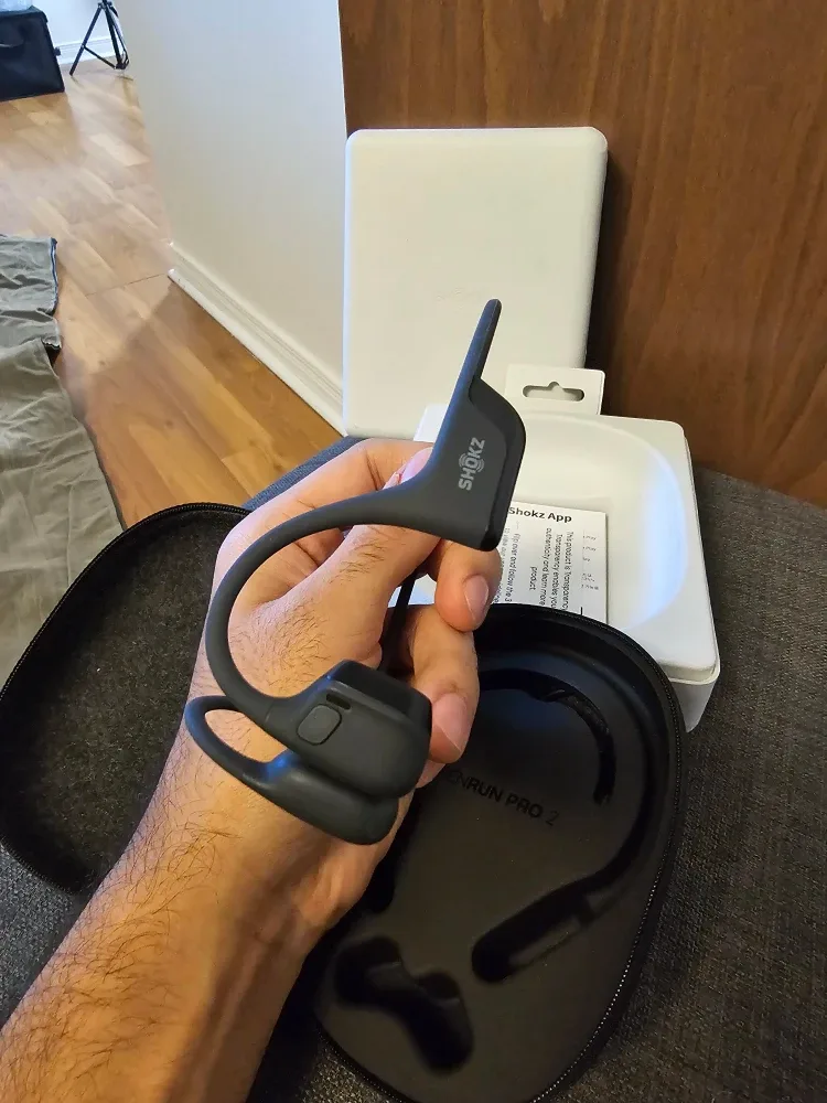 New- Shokz OpenRun Pro 2 Bone Conduction Headphones image indicator(4)