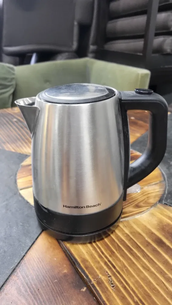 Bonavita & Hamilton Beach Electric Kettle Bundle