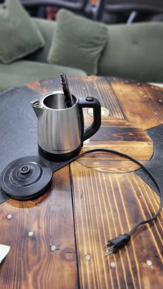 Bonavita & Hamilton Beach Electric Kettle Bundle - photo 4