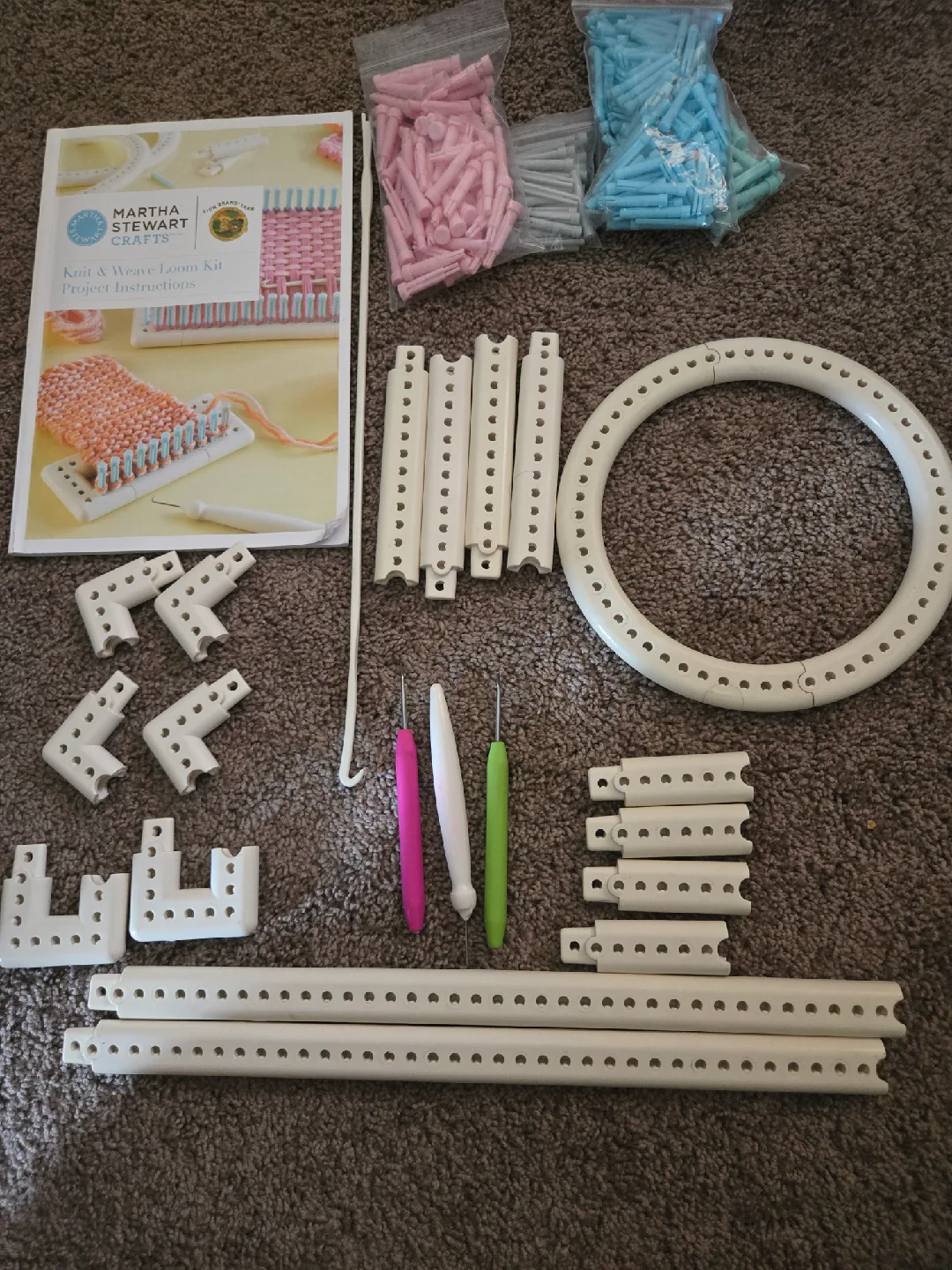 Martha Stewart Knit & Weave Loom Kit image indicator(3)