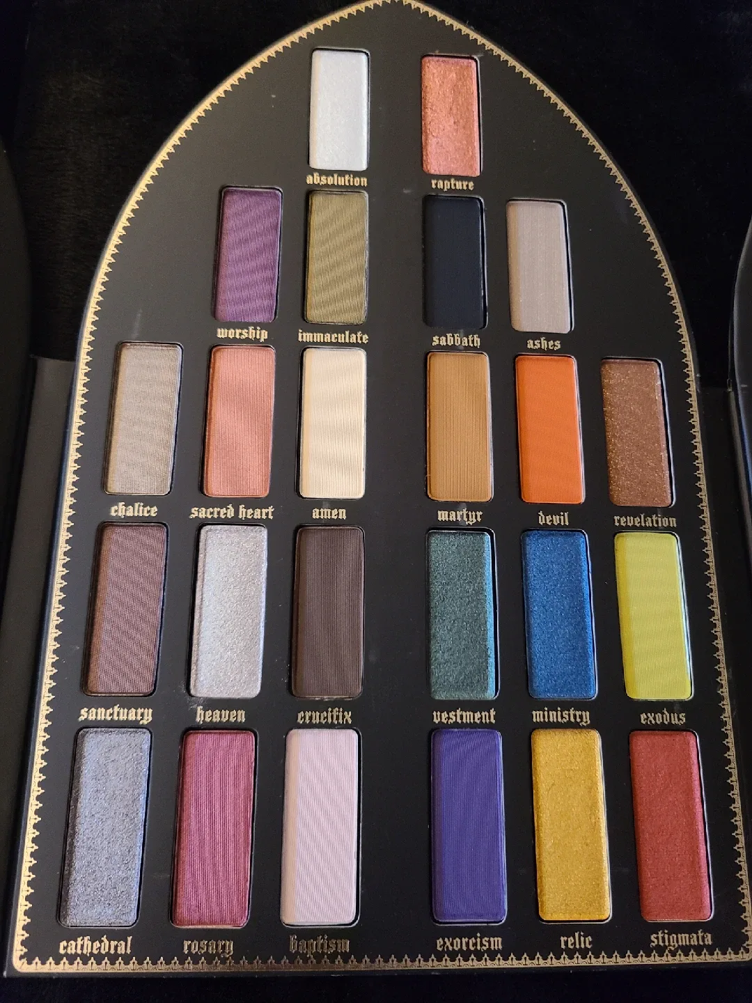 Kat Von D Saint & Sinner Eyeshadow Palette image indicator(2)