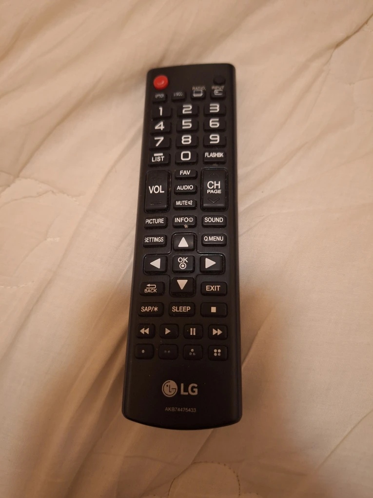 LG TV - photo 2