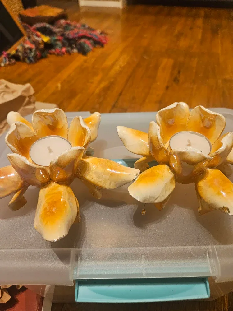 Lotus Flower Tea Light Candle Holders (Set of 2)