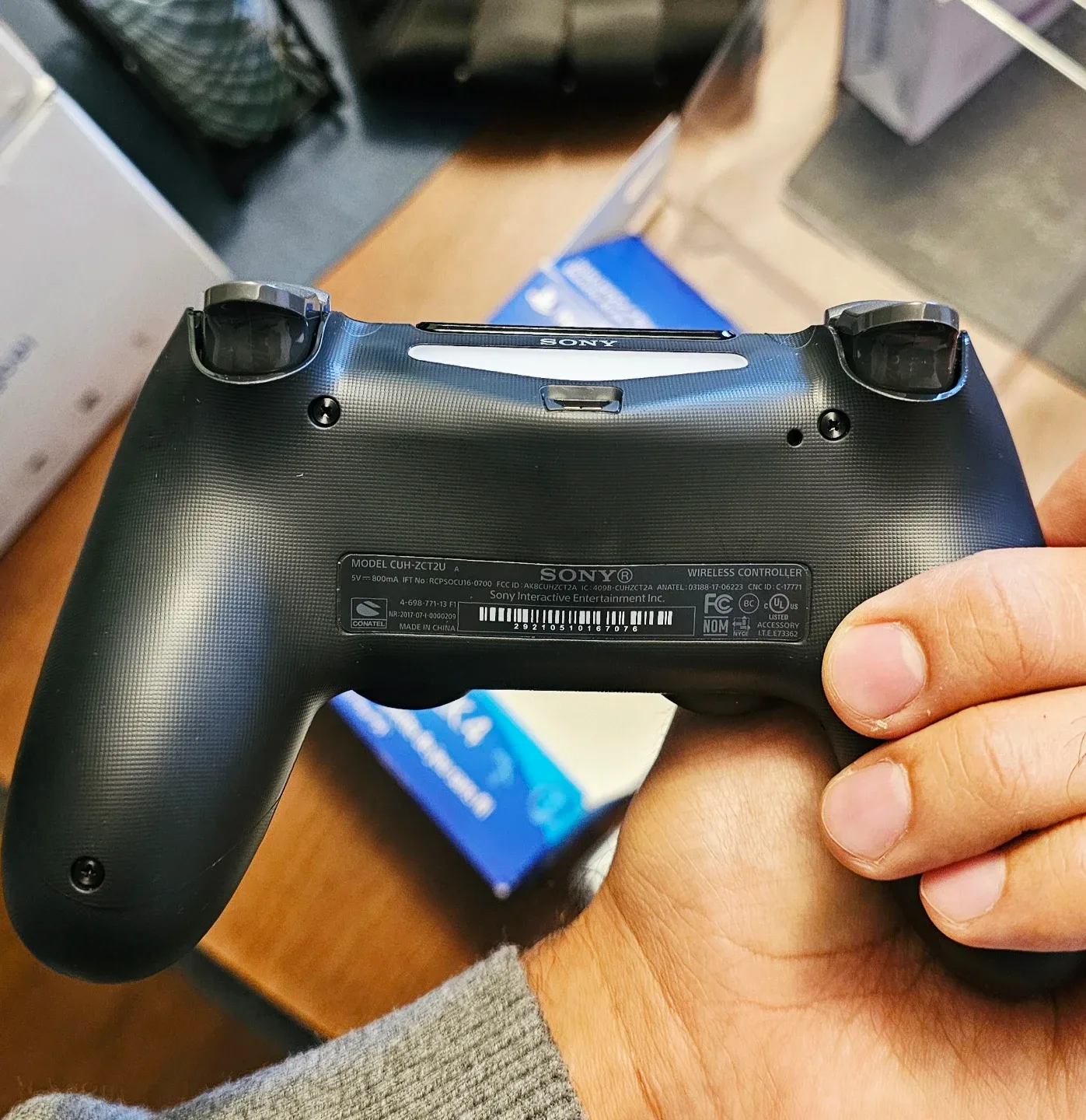 Sony PlayStation DualShock 4 Wireless Controller - New image indicator(4)