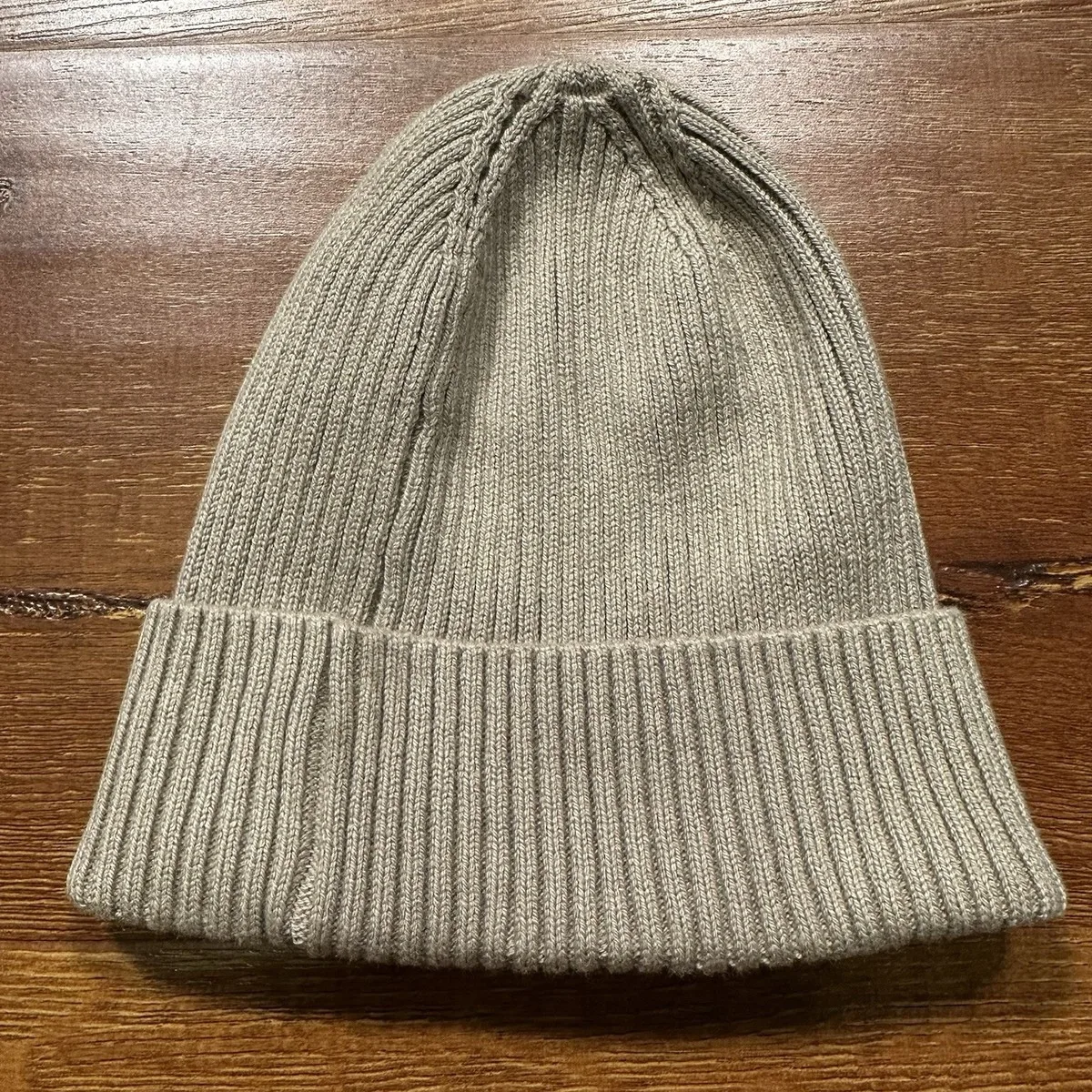 Arc'teryx Beanie image indicator(2)