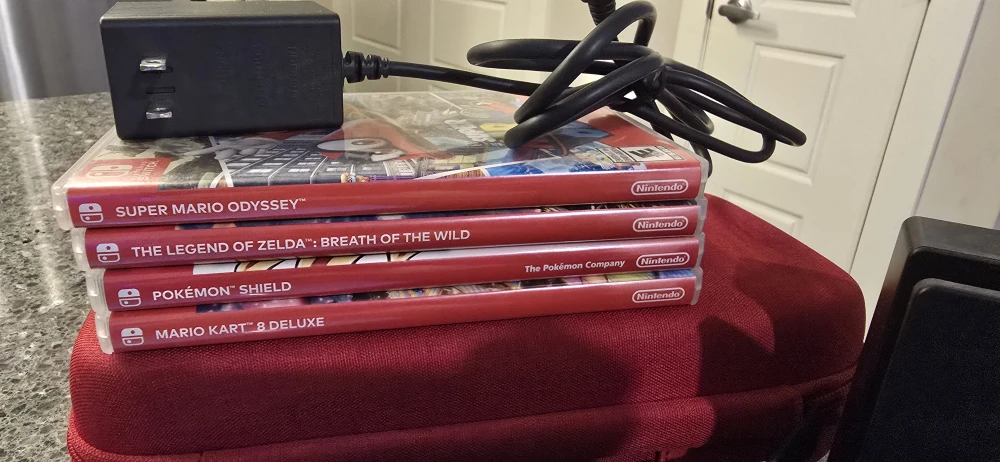 Nintendo Switch Console Bundle w/ Games & Pro Controller - photo 2