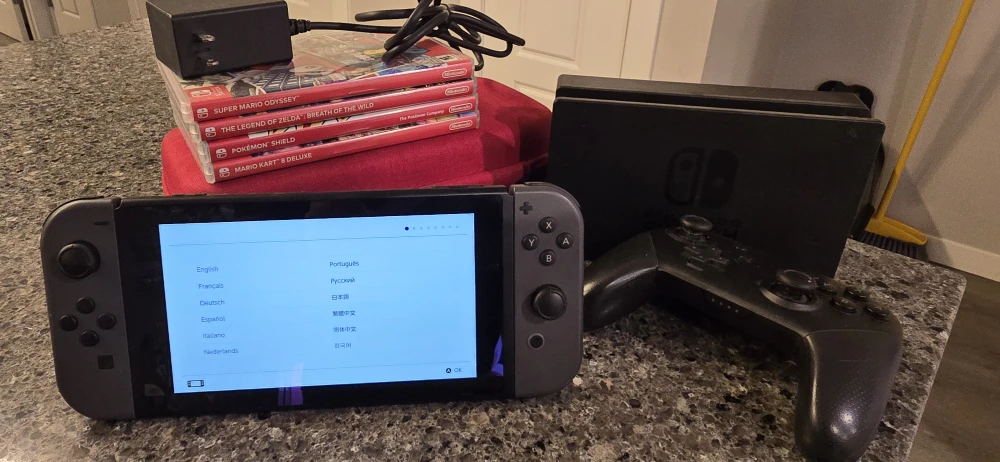 Nintendo Switch Console Bundle w/ Games & Pro Controller - photo 5