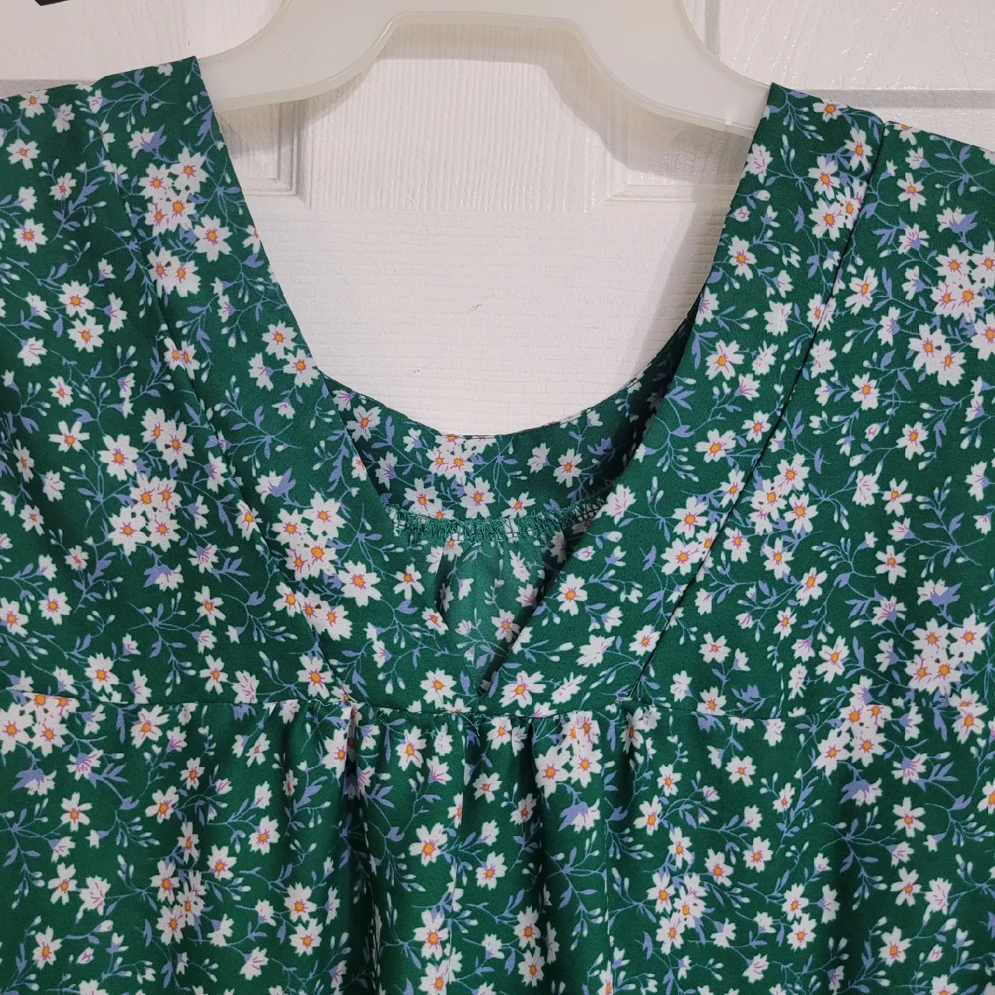 Ladies Size 3X Light Tank Top Blouse image indicator(6)