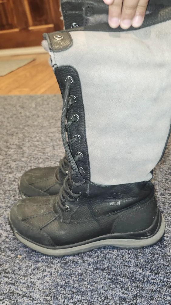 UGG Women's Adirondack Tall III Snow Boot - Size 5.5 - photo 2