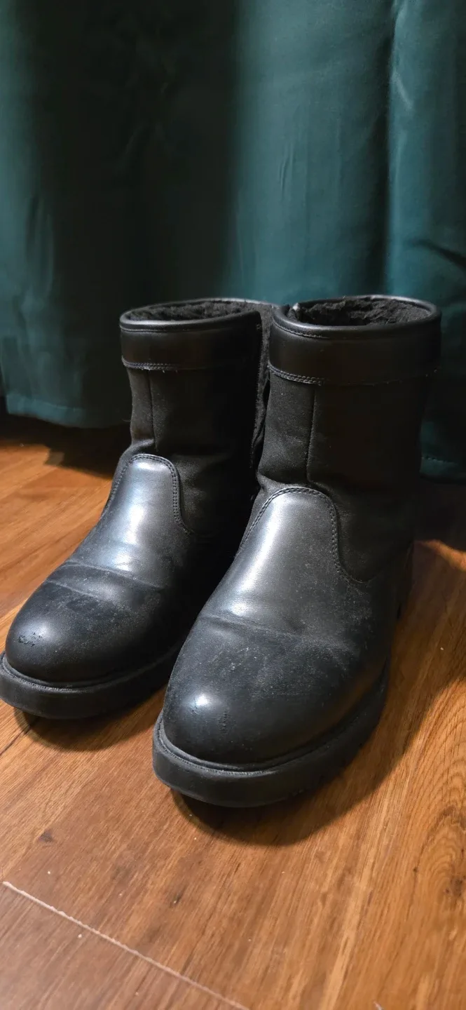 Totes Black Winter Boots image indicator(2)