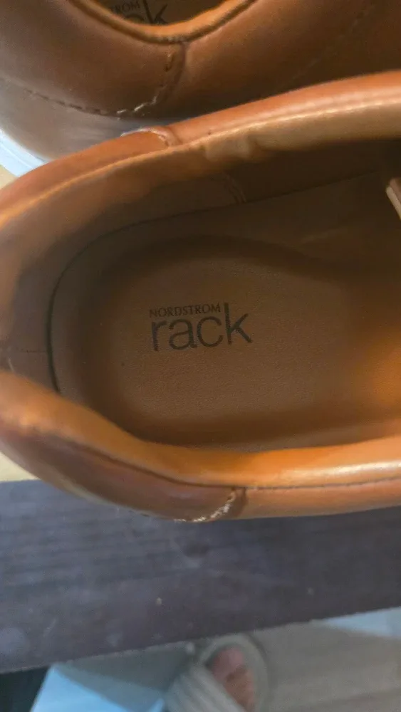 Nordstrom Rack Brown Leather Sneakers - Size 8M image indicator(4)