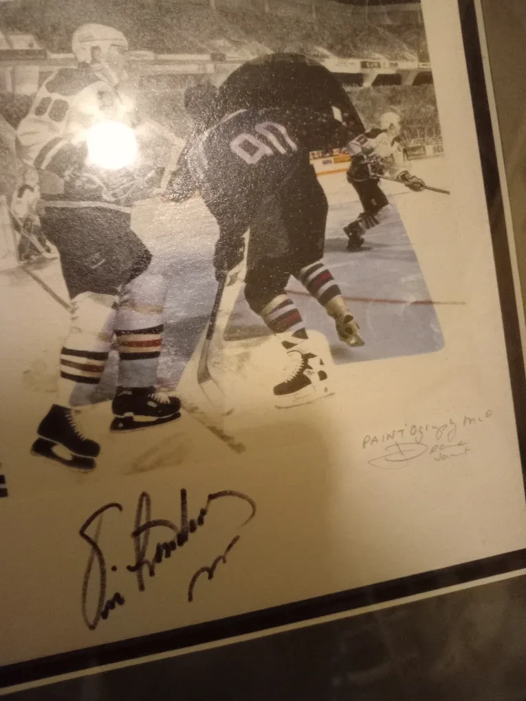 NHLPA AUTOGRAPHED PAINTING OF NHL PLAYER LTD ED 16/100 WITH COA image indicator(7)