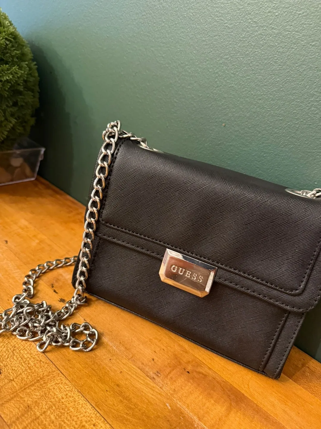 Guess Black Crossbody Bag image indicator(2)