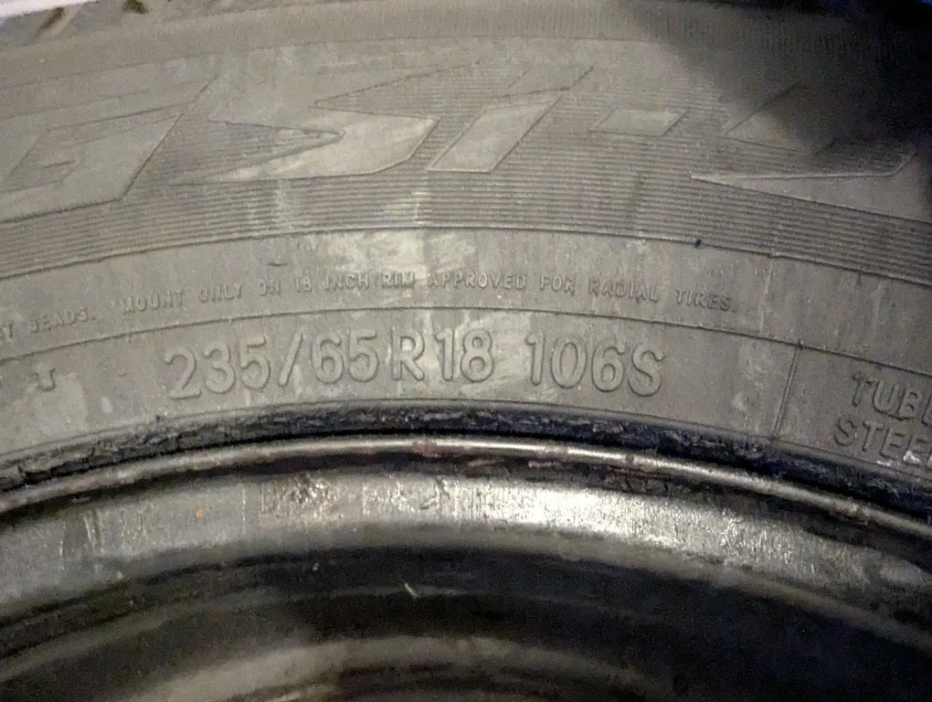Set of 4 Toyo Winter Tires on rim image indicator(6)