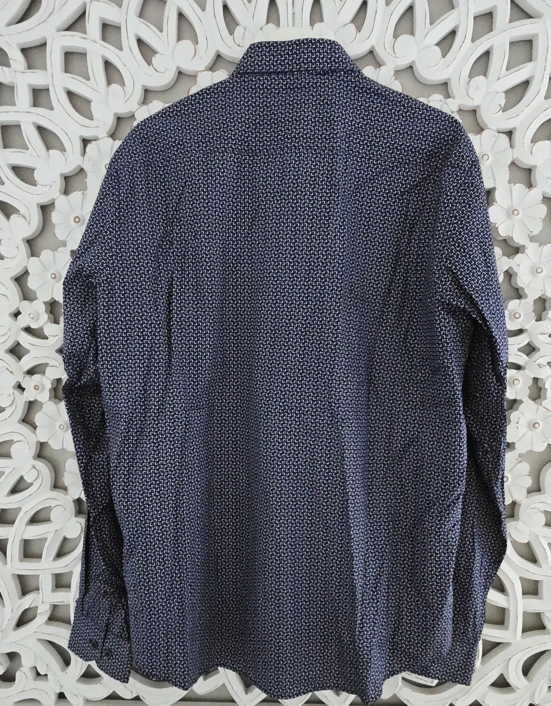 Gendive Authentic Clothing Company Shirt image indicator(3)