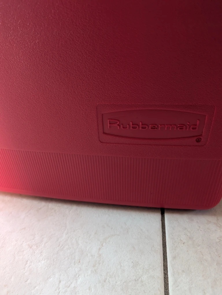 Rubbermaid Red Cooler - photo 3