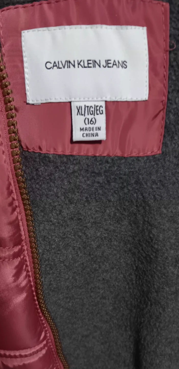 Calvin Klein Jeans Puffer Jacket XL (16) - photo 3
