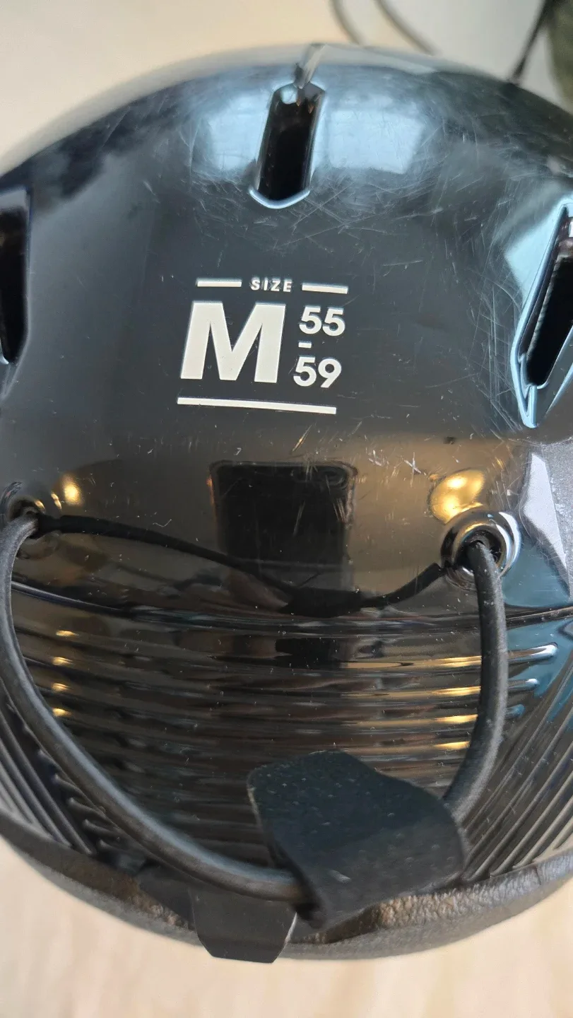 Ski/Snowboard Helmet - Size M image indicator(3)