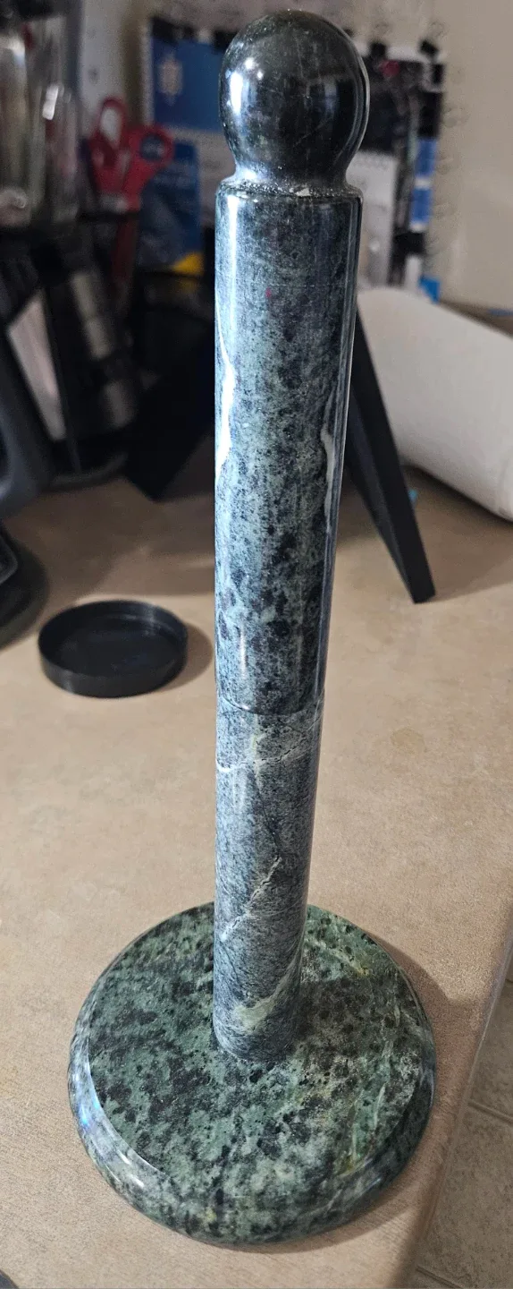 Marble Paper Towel Holder image indicator(2)