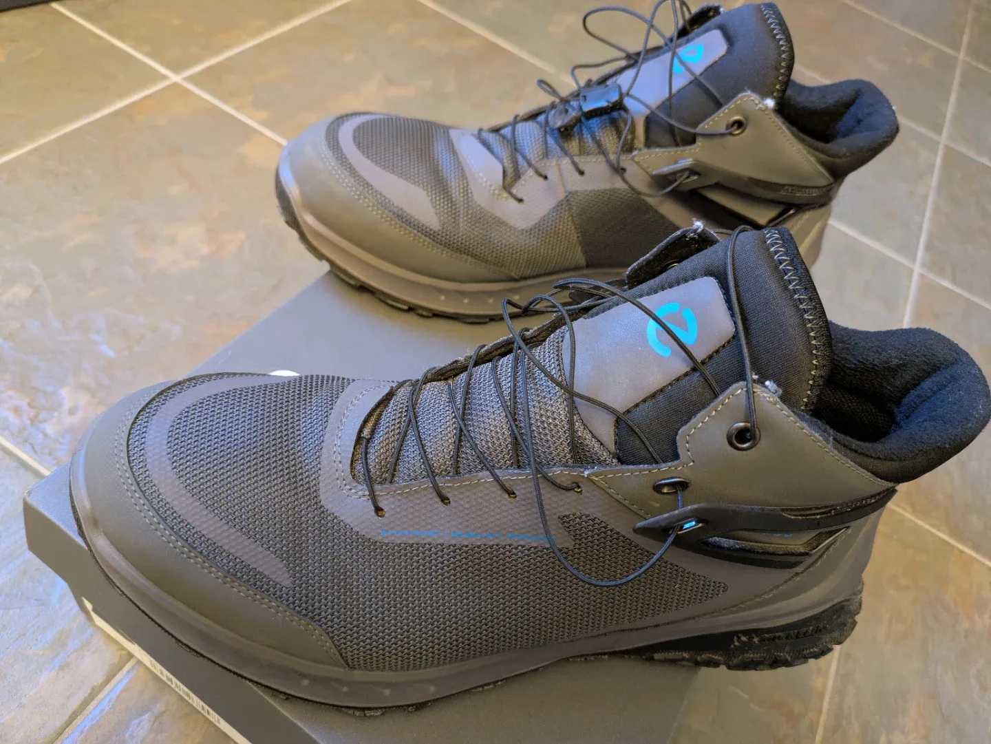 Ecco Men's Biom 2.1 Grey Hiking Shoes image indicator(3)