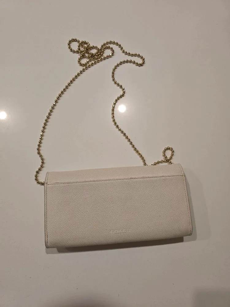 Coach Cream Wallet on Chain image indicator(2)