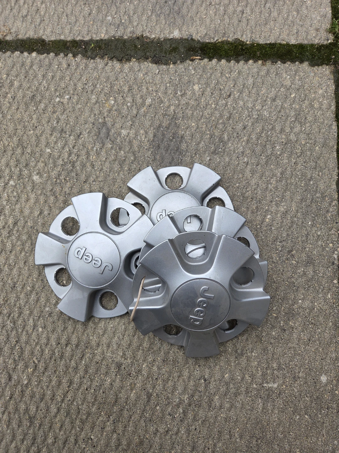 Jeep Hubcaps - Set of 4