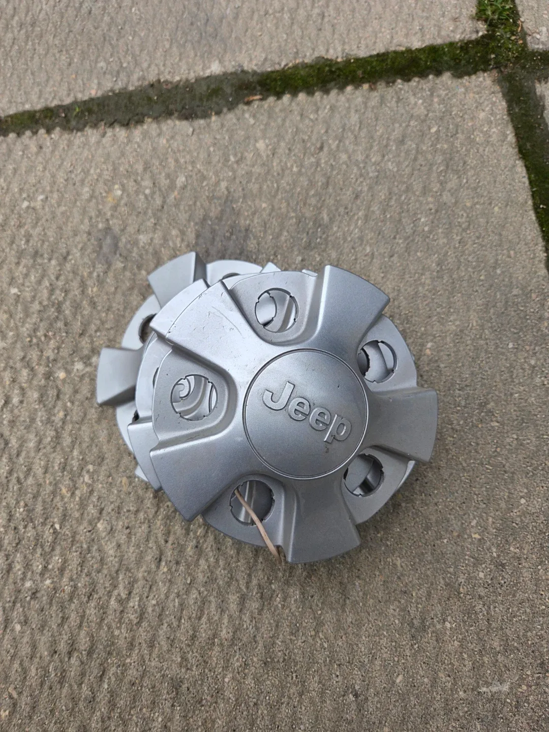 Jeep Hubcaps - Set of 4 image indicator(3)