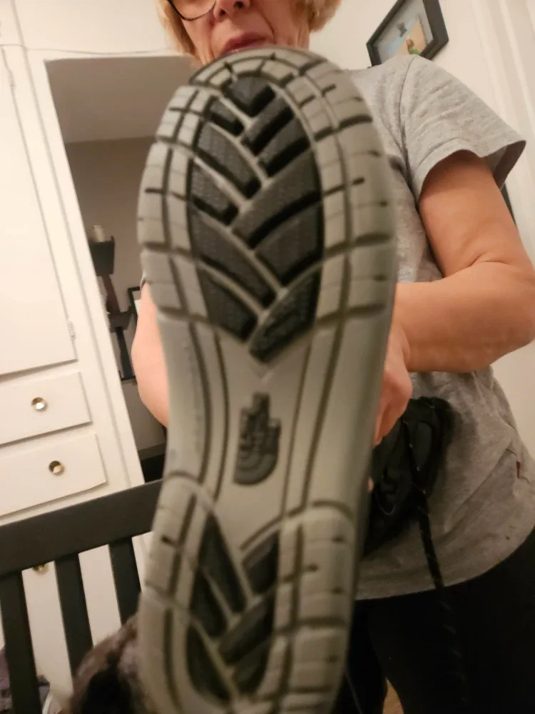 The North Face Black Winter Boots image indicator(2)