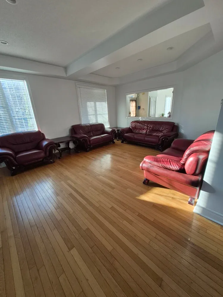 Burgundy Leather Sofa Set image indicator(5)