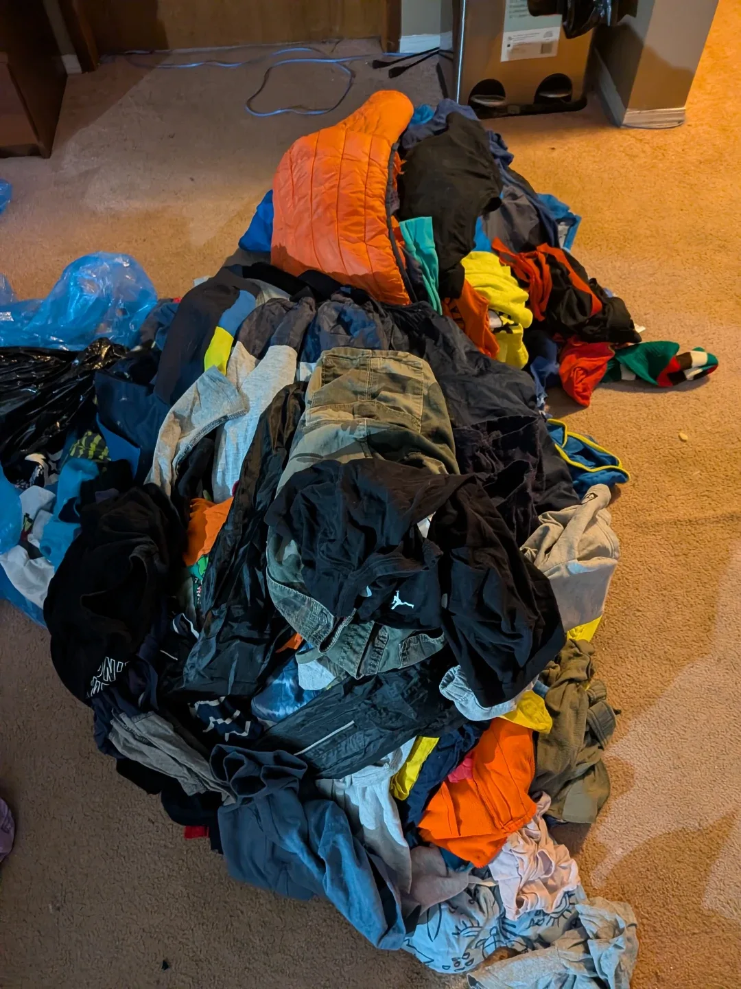 Boys children's clothing sizes 4 and 3