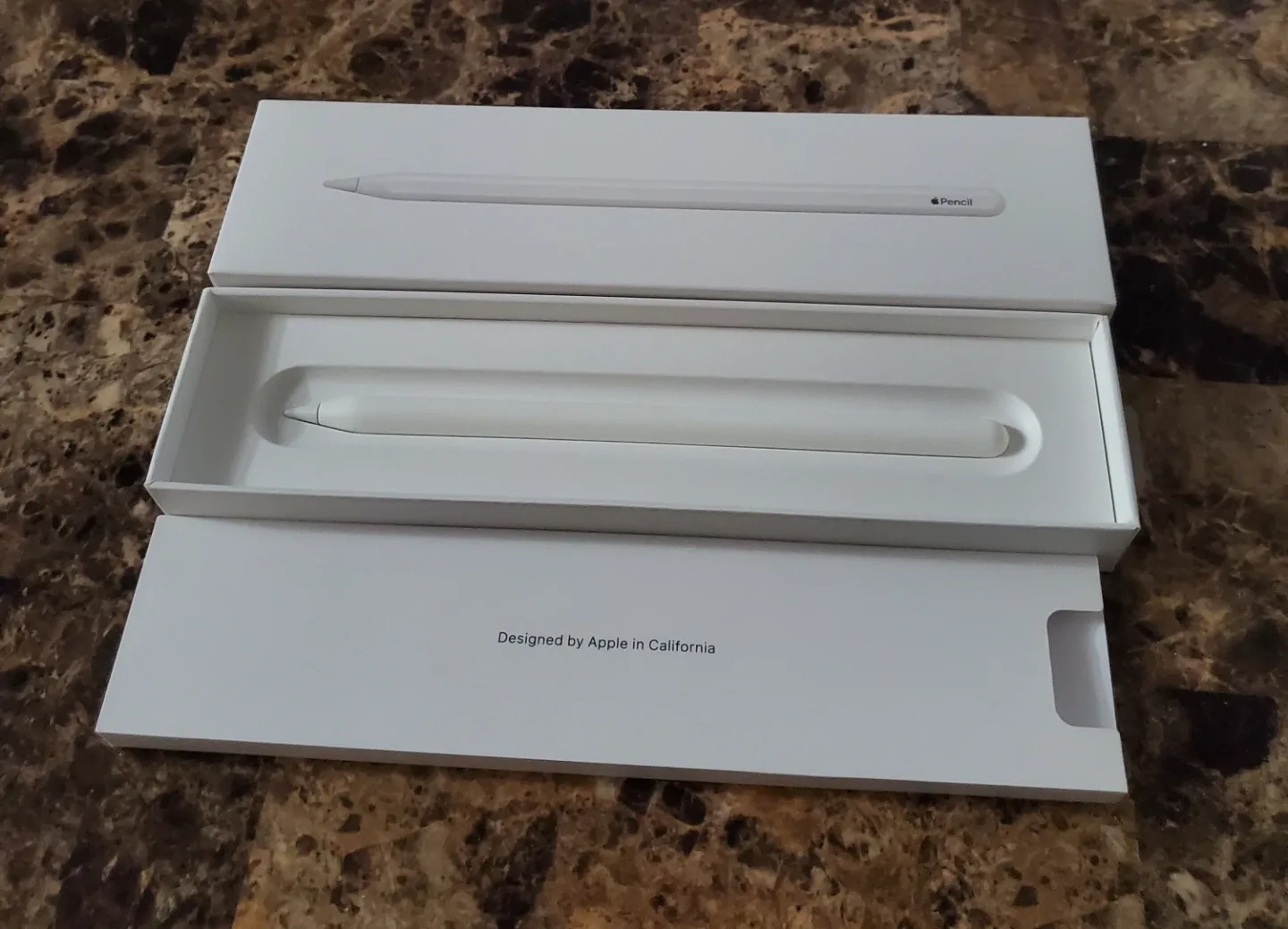 New Apple Pencil (2nd Generation) image indicator(5)