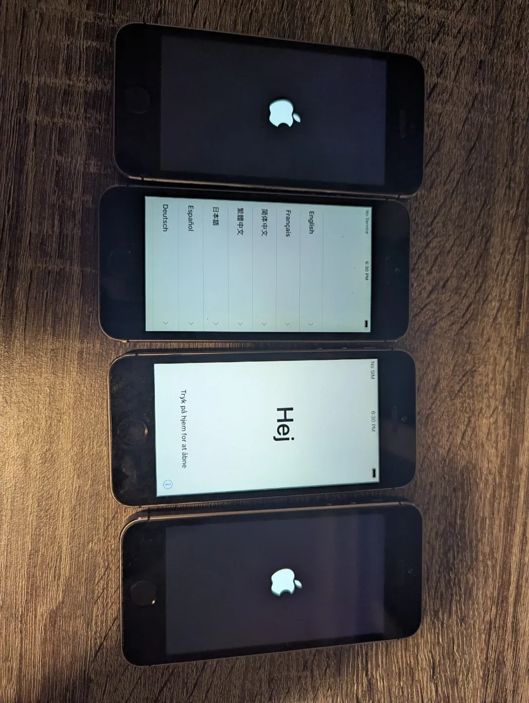 Four Apple iPhone 5S for parts image indicator(2)