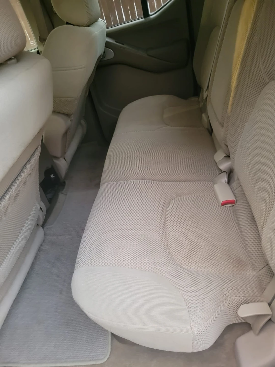 Nissan Frontier Truck - White - photo 2