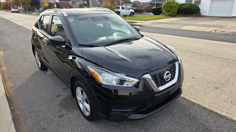 2018 Nissan Kicks S 87k miles Clean title