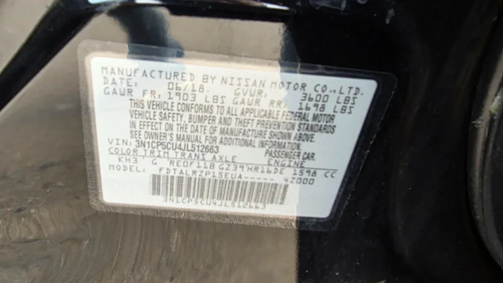 2018 Nissan Kicks S 87k miles Clean title image indicator(8)