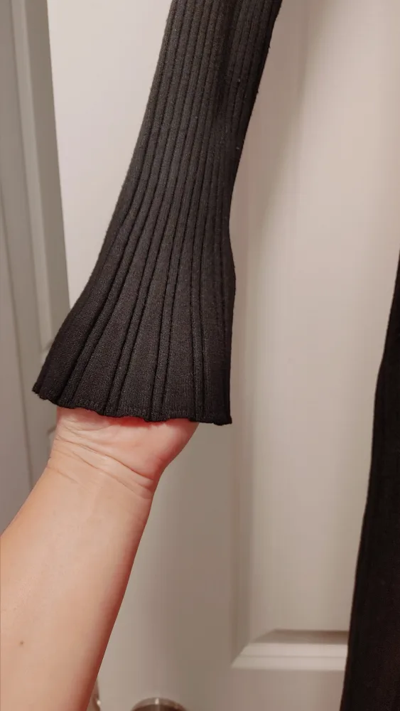 Black Ribbed Dress size Medium image indicator(4)