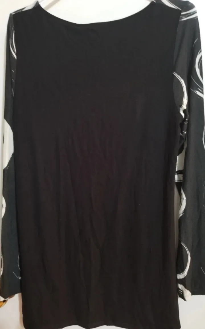 Michael Tyler Bamboo Collection Top - Size P/S image indicator(5)