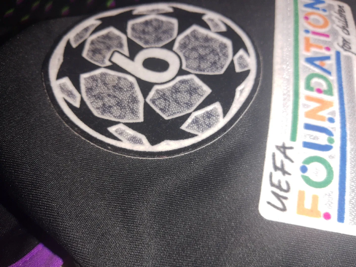 FC Bayern Munchen Kimmich #6 Jersey image indicator(3)